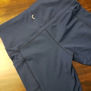 Zyia light n tight hi-rise 7/8 24"